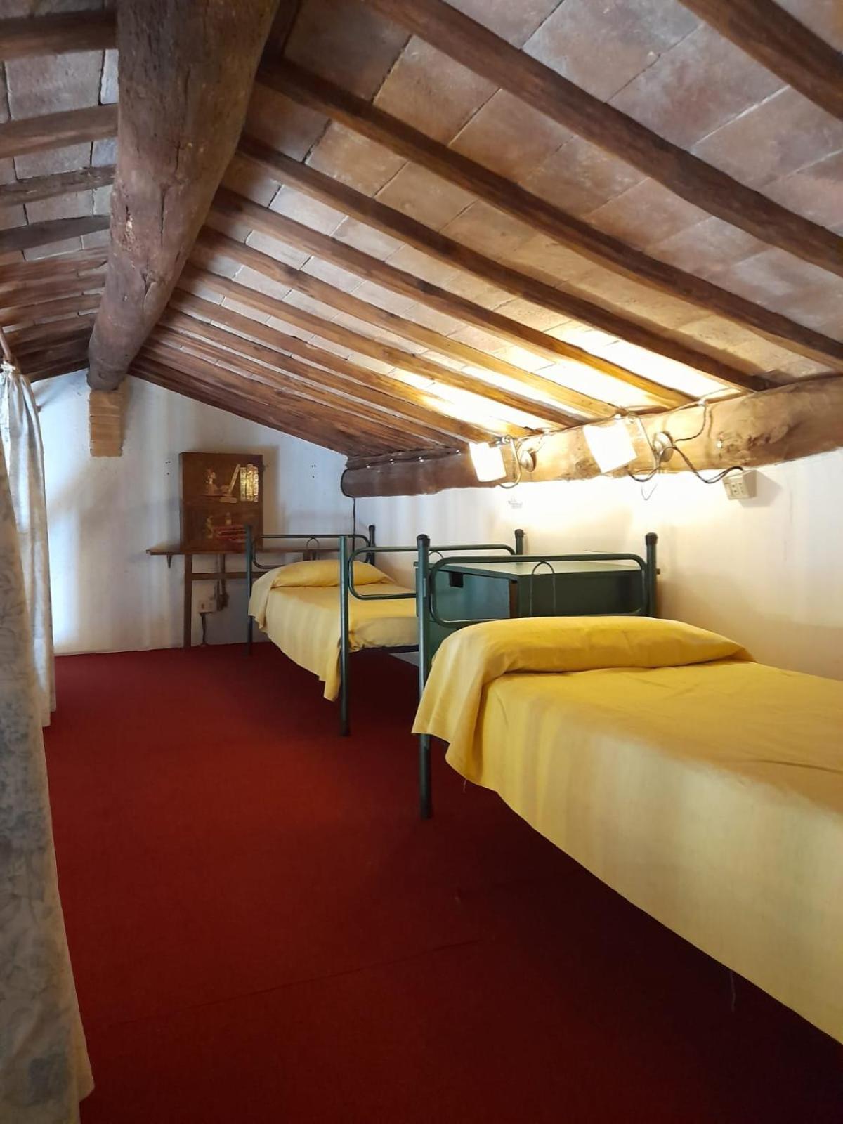 Podere Conte Racani Amelia Luaran gambar